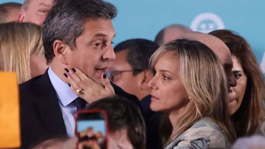 Malena Galmarini le robó el look Antonela Roccuzzo para la jura de Sergio Massa