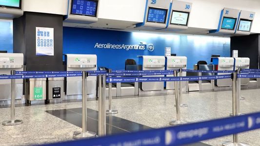Cómo sigue el paro de controladores aéreos: fechas clave y vuelos en riesgo esta semana