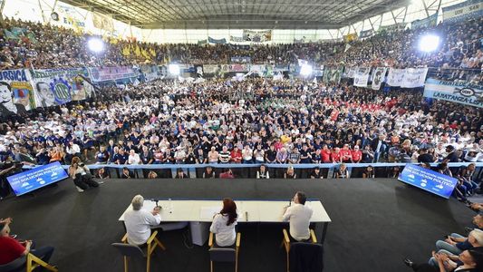 Habla Cristina: ¿Qué funcionarios van y quiénes pegan el faltazo al acto en La Plata?