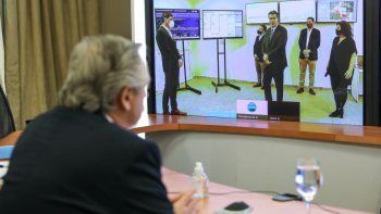 Alberto Fernández: El virus no distingue entre peronistas y radicales o entre inteligentes y no inteligentes, ataca a todos por igual