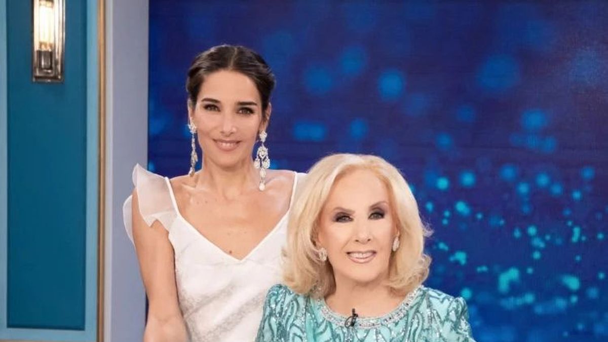 Juana Viale y Mirtha Legrand.jpeg