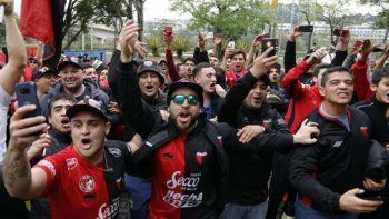 Urgente: Murió un hincha de Colón en Paraguay