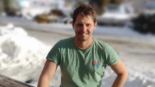 Quién era el hombre apuñalado en Palermo y cuál fue su último pedido antes de morir