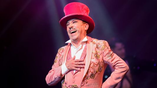 Así vuelvo, la obra de Aníbal Pachano brindó una función especial en el Teatro Regina