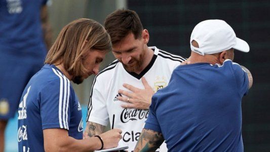 Beccacece: “Con Messi tuve una relación profesional, me sentía muy cómodo, pero después pasaron cosas”