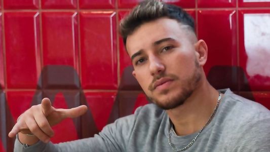 Grave denuncia contra Martín Salwe de El hotel de los famosos