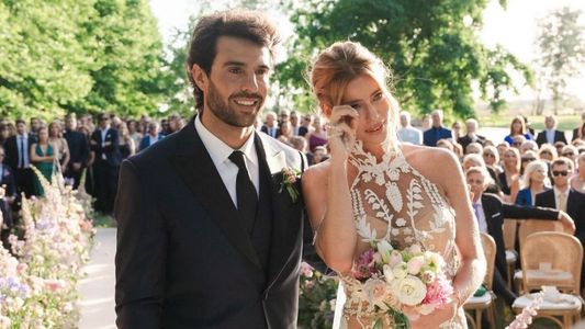 Se supo que especial objeto utilizó Nicole Neumann para anunciar su embarazo en la boda