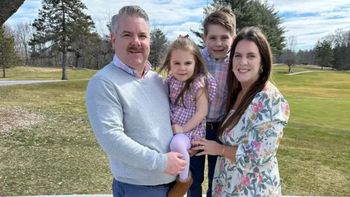 La familia perfecta que terminó en asesinato y muertes: los mensajes de la mamá que desencadenaron todo. 