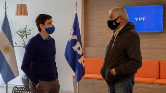 YPF llegó a un acuerdo para relanzar la industria en Neuquén con beneficio directo para los trabajadores