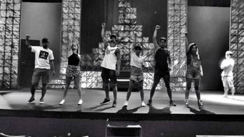 Nicolás Vázquez vuelve al teatro después de la muerte de su hermano