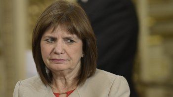 Patricia Bullrich dijo que la implementación de pistolas Taser es una decisión tomada y que puede ser una respuesta adecuada