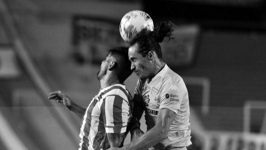 Estudiantes y Racing armaron un partido espantoso y lograron el primer 0-0 de la Copa de la Liga