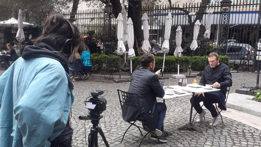 Federico DElía: Me parece una estupidez que la grieta influya en el mundo artístico