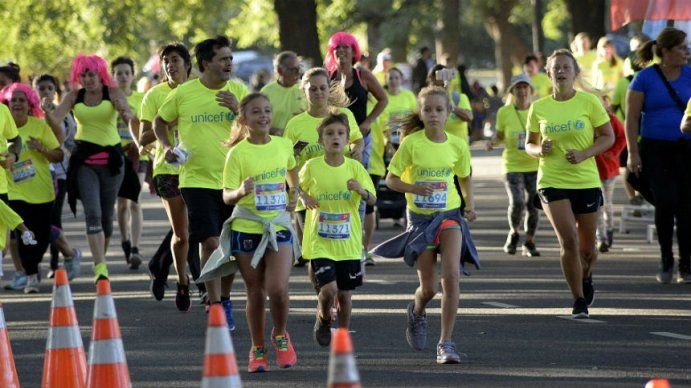 UNICEF invita a correr para transformar la secundaria