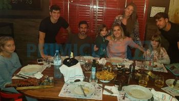 Mica Viciconte cumple años y lo celebró anoche: Fue algo muy íntimo con algunos amigos, Fabi y sus hijas