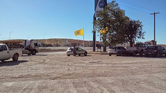 Tenían secuestrada a una mujer y la obligaban a prostituirse, pudo escapar y pedir ayuda en una estación de servicio