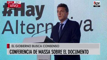 Sergio Massa dijo que los acuerdos no se construyen por WhatsApp y pidió convocar a todos, sin exclusiones