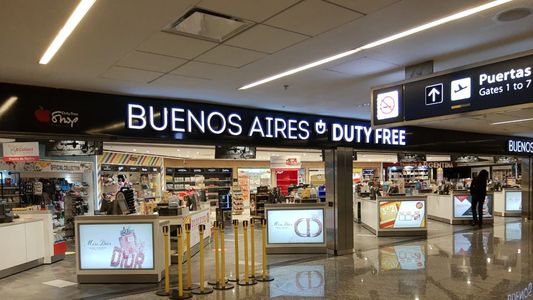 Cepo al turismo: el Banco Central restringió las compras en cuotas para los freeshops