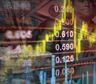 Dólar, acciones y riesgo país: así operan los mercados tras la polémica por la IA y el petróleo