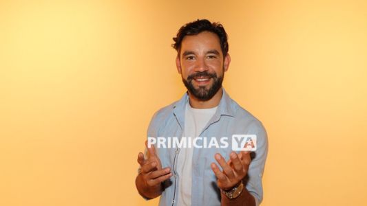 Pedro Alfonso: El back de las fotos de marquesina de Una noche en el hotel