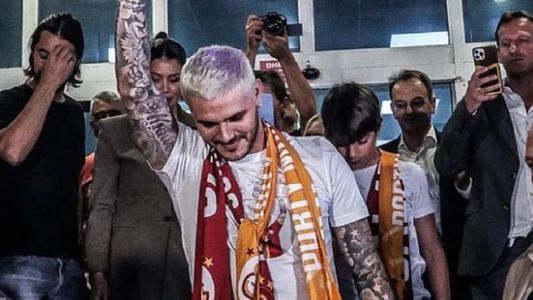 Las fotos de la multitudinaria recepción a Mauro Icardi y Wanda Nara en Turquía