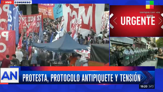 Ley Ómnibus: organizaciones de izquierda, del radicalismo y de Juan Grabois vuelven a protestar frente al Congreso