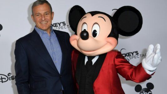Nueva etapa en Disney: Bob Iger, el CEO, da un paso al costado
