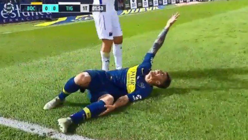 La primera polémica de la final: ¿la patada de Montillo a Buffarini no era para roja?