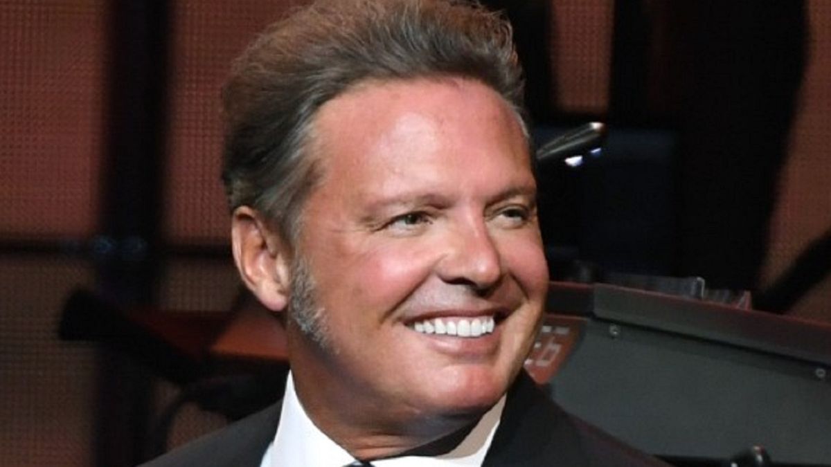 La increíble mansión de Luis Miguel en Marbella donde vivirá junto a Paloma Cuevas, su nueva pareja