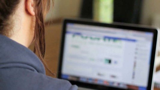 Educación a distancia: un estudio muestra que 1 de cada 5 estudiantes de primaria no tiene acceso a Internet