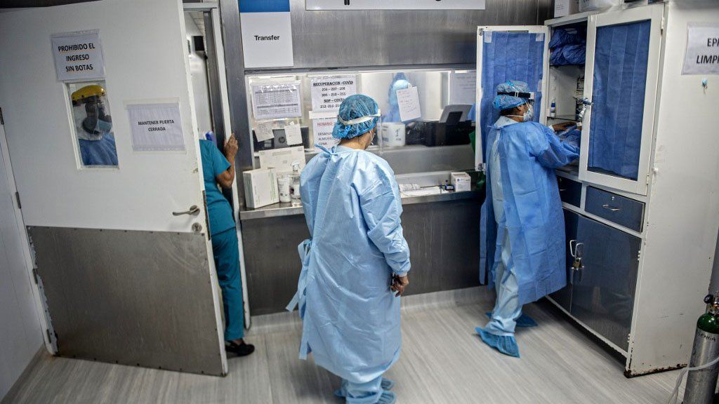 Perú corrige el registro de muertos y ya superó las 17 mil víctimas fatales por coronavirus