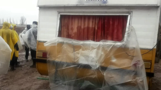 Horror en Mendoza: un sereno y un guardia raptaron y abusaron de una menor en una casa rodante