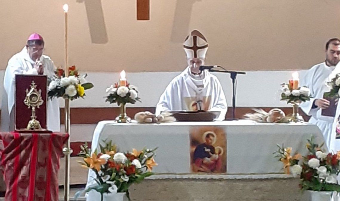 En la celebración de San Cayetano, Poli apuntó contra los niveles de indigencia: Avergüenzan y humillan