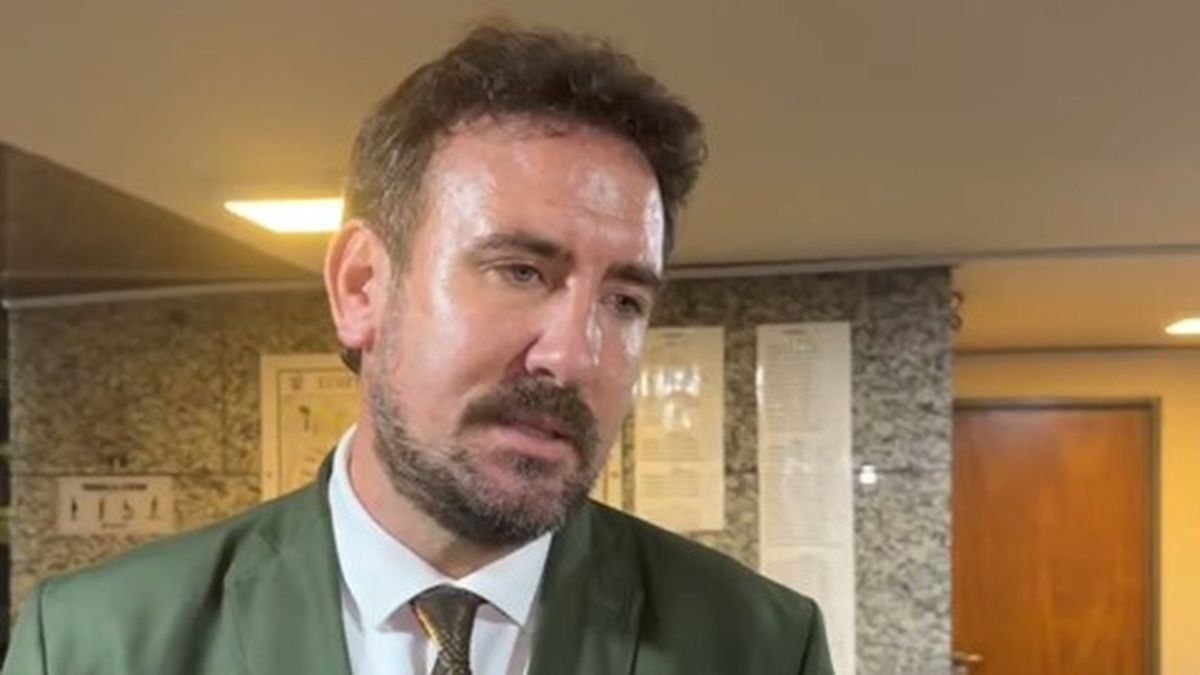 El letrado desmintió las versiones que indicaban que había abandonado la representación del acusado (Foto: captura de pantalla).