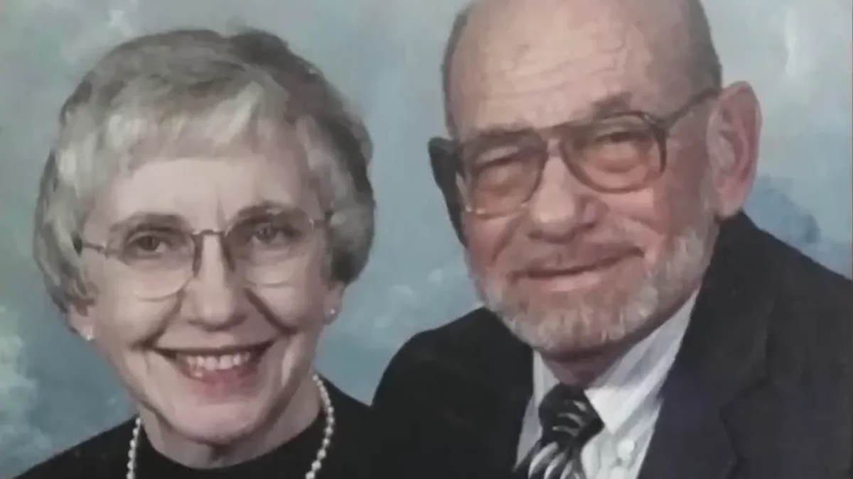 Los padres de Carol Hover.