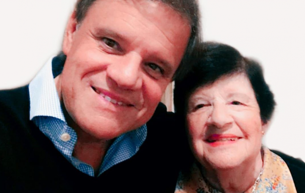 Feliz noticia sobre la salud de la mamá de Quique Sacco que se contagió de coronavirus