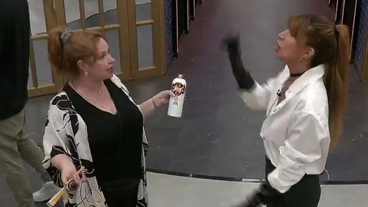 Andrea del Boca y Solange protagonizaron una feroz pelea con gritos, insultos y acusaciones: Pelot...