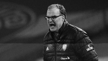 El Leeds de Bielsa vapuleó 5-2 al Newcastle y se recuperó tras dos derrotas al hilo en la Premier League