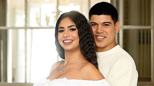 Daniela Celis enterneció las redes con una producción especial de fotos: En familia