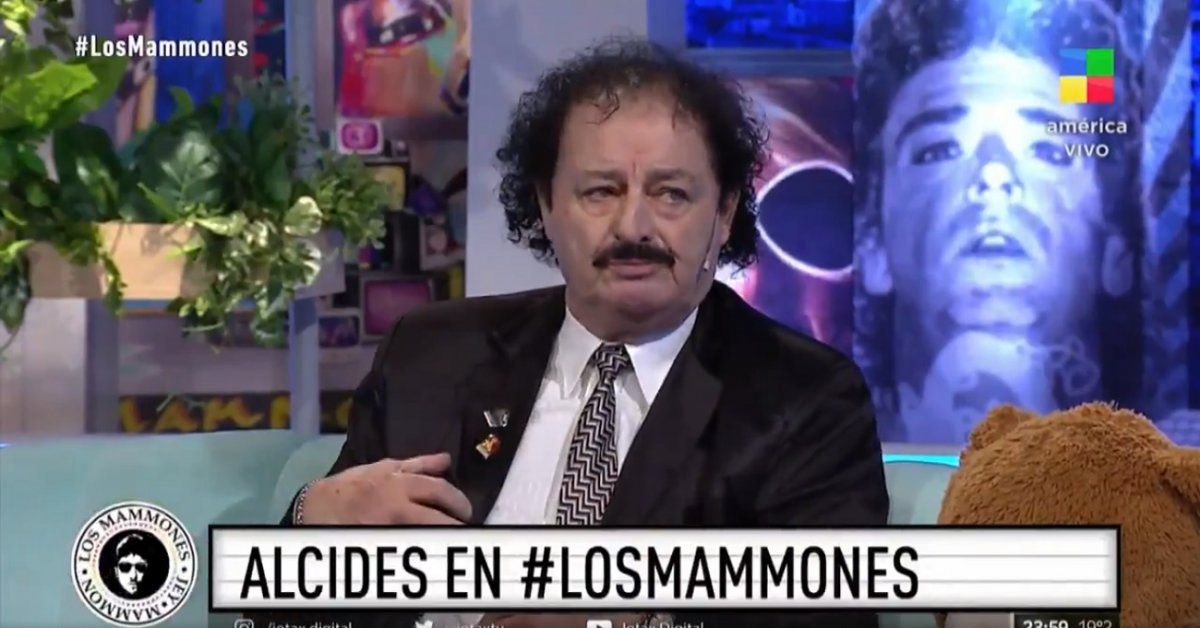 Alcides contó dónde guarda los moños de los regalos