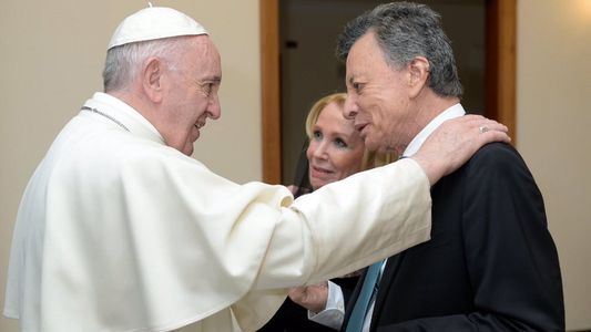 Palito Ortega y Evangelina Salazar renovaron sus votos ante el Papa Francisco