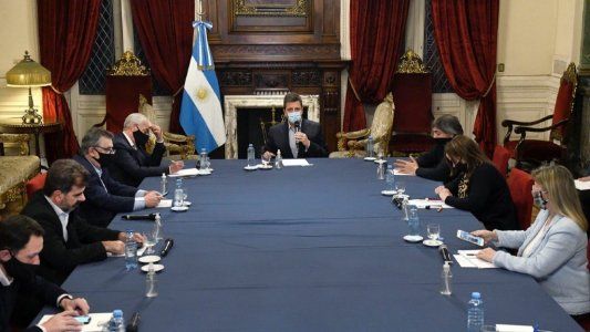 Diputados acuerda sesionar en un estadio para debatir temas relevantes