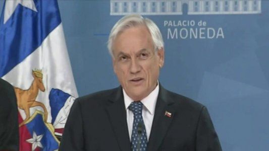 En medio de una nueva escalada de violencia, Piñera convocó a un acuerdo por la paz, la justicia y una nueva constitución