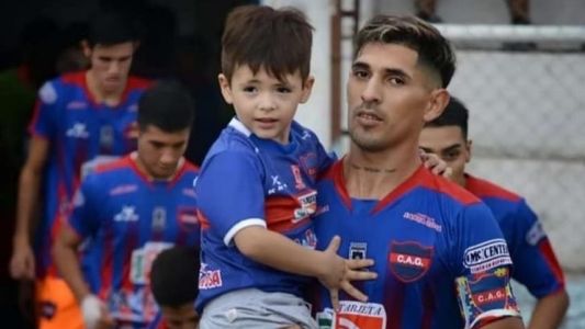 Un jugador ingresó a la cancha con su hijo con autismo y compartió un conmovedor mensaje