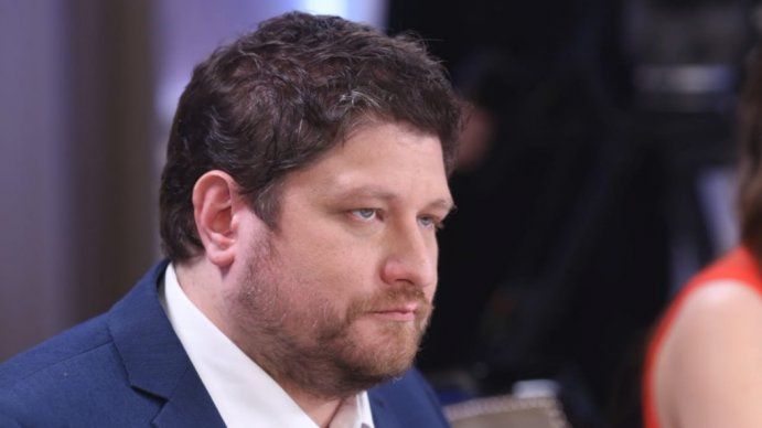 El periodista Nicolás Wiñazki denunció que fue asaltado por motochorros y que desde dos autos le gritaron ladrón