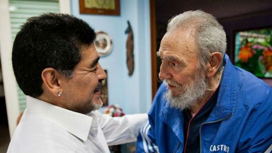 Diego Maradona quebrado por la muerte de Fidel Castro: Fue como un segundo padre