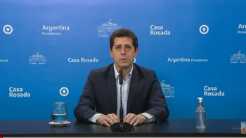 Wado de Pedro anunció que dio positivo de coronavirus