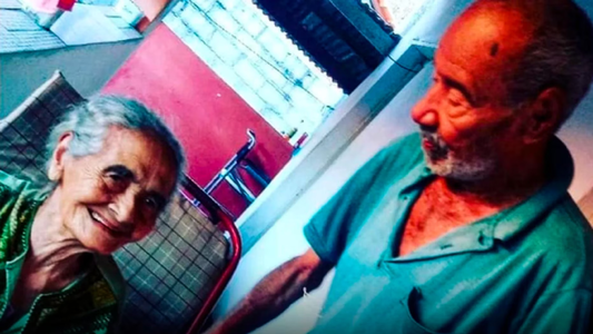 Enternecedor: una pareja estuvo casada por 83 años y murieron con 4 horas de diferencia