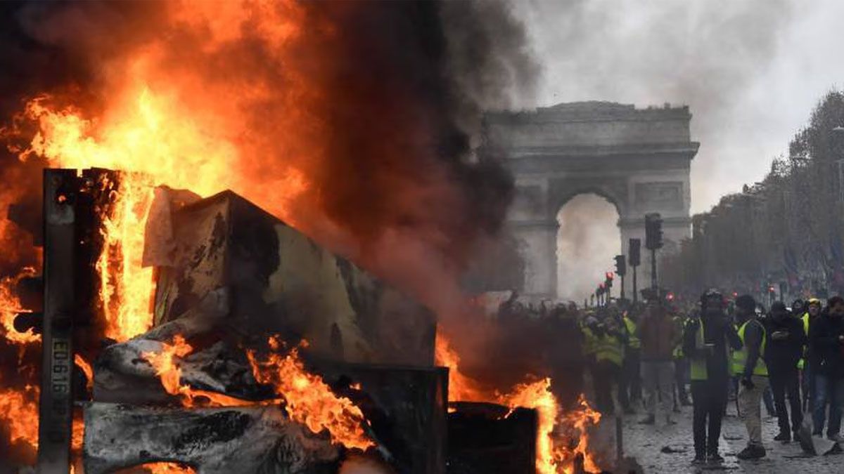 Violentas manifestaciones en París y otras ciudades de Francia. (Foto: Reuters)