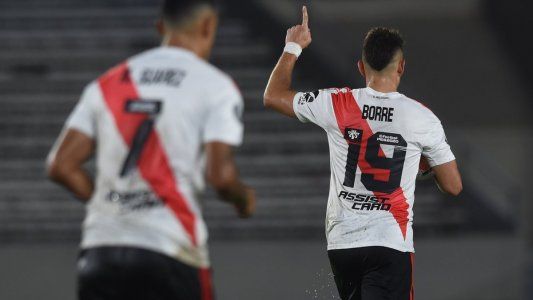 En un Monumental sin hinchas, River goleó 8-0 a Binacional y hasta se dio el lujo de errar dos penales